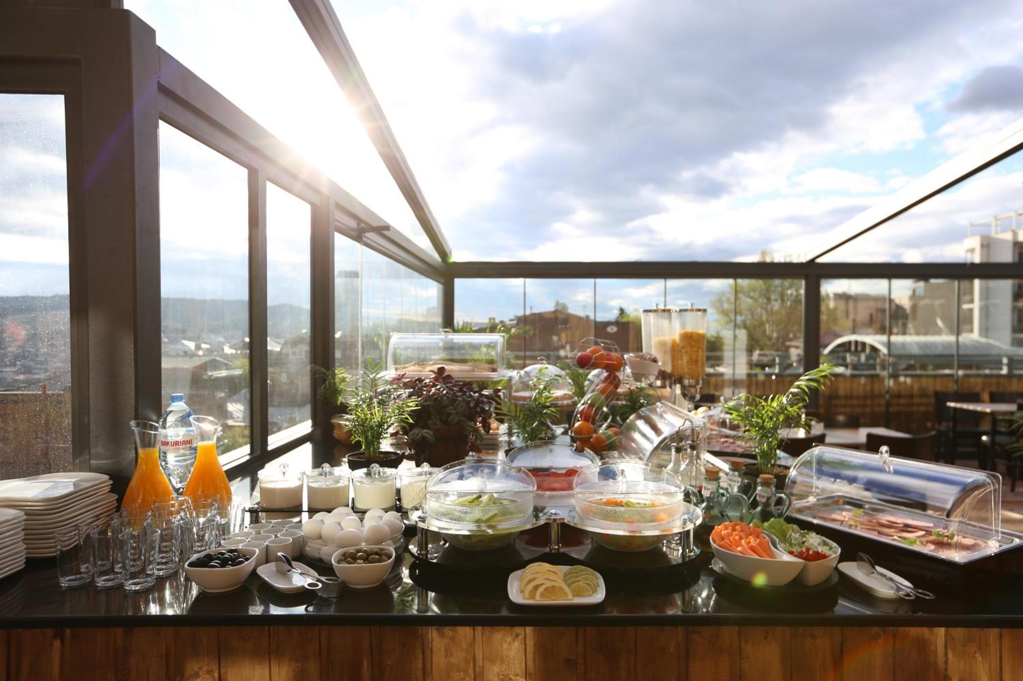 Serviced Designed Apartments By Urban Hotels 17 Tbilisi Exteriör bild